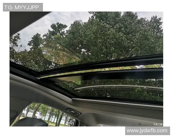 武汉网球队荣登网球配合排行榜第十名展现实力与团队合作精神